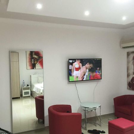 Paphos Gardens Studio Suite 外观 照片