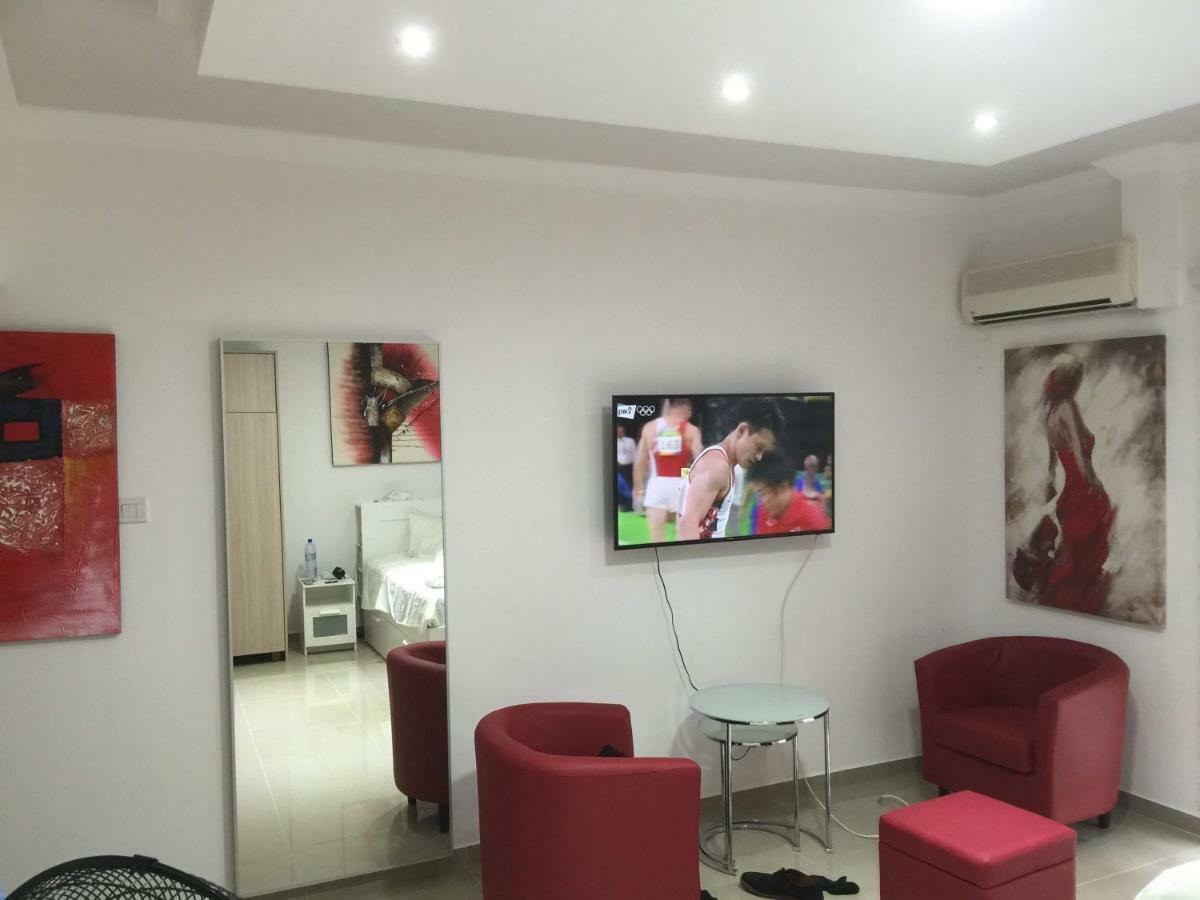 Paphos Gardens Studio Suite 外观 照片